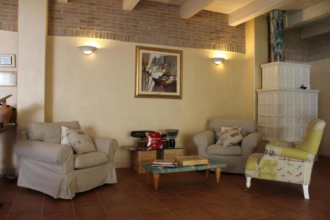 Locanda Belvedere Saludecio Экстерьер фото